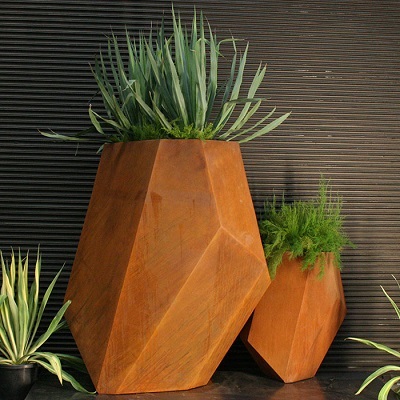 FO-9C52 Corton Steel Irregular Planter 