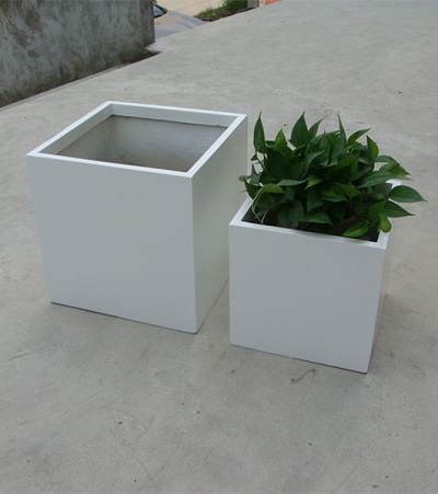 FO-303 Fiberglass Cube Planter